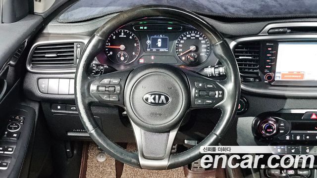 Kia Sorento 2017 — photo 13