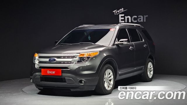 Ford Explorer 2015 — photo 1