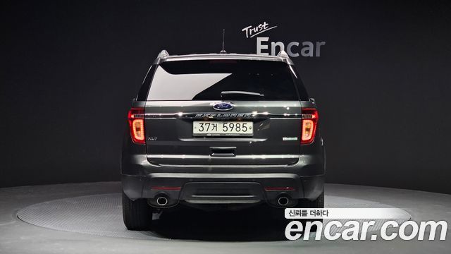 Ford Explorer 2015 — photo 4