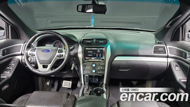 Ford Explorer 2015 — photo 7