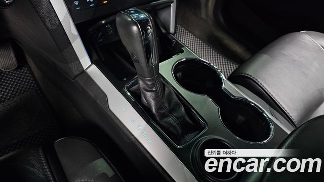 Ford Explorer 2015 — photo 9