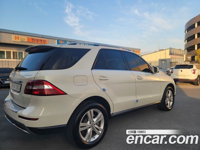 Mercedes-Benz M-class 2012 — photo 5