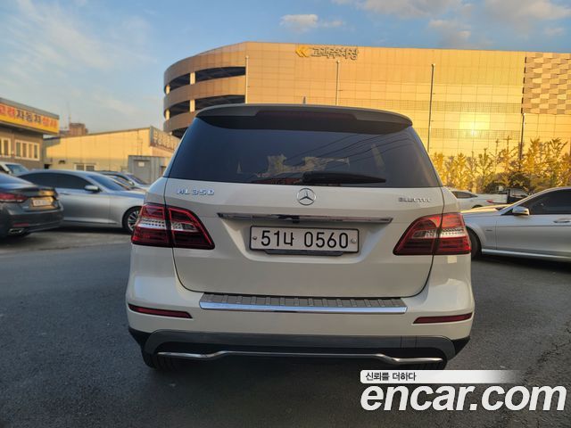 Mercedes-Benz M-class 2012 — photo 6