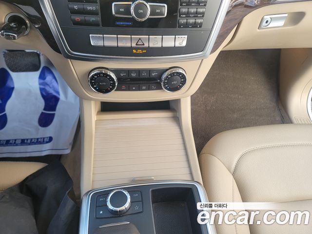 Mercedes-Benz M-class 2012 — photo 15