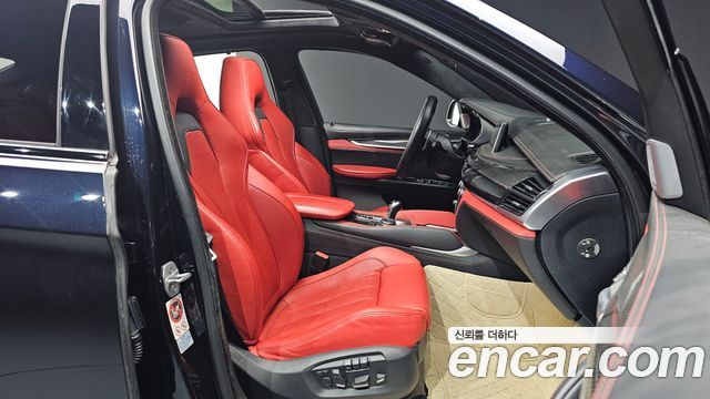 BMW X6M 2016 — photo 10