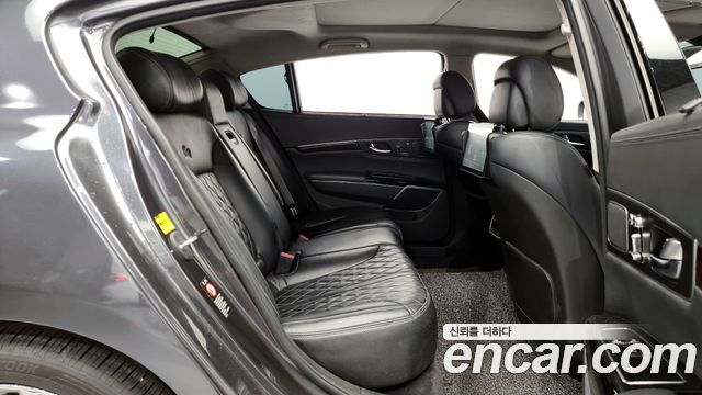 Kia K9 2015 — photo 12