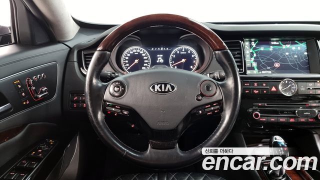 Kia K9 2015 — photo 13