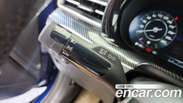Kia K5 2020 — photo 16