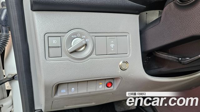 Hyundai Solati 2018 — photo 12