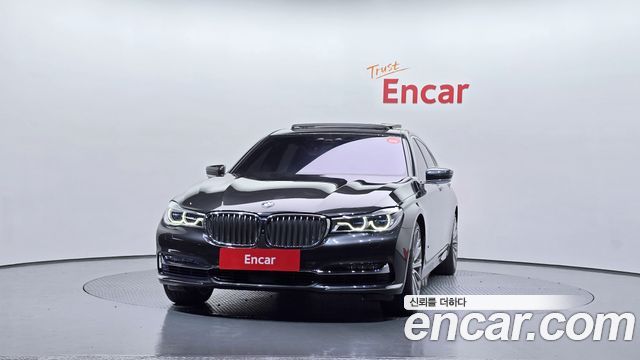 BMW 7-Series 2016 — photo 3