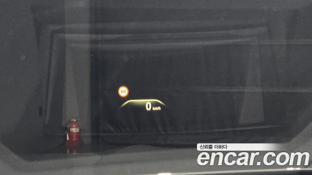 BMW 7-Series 2016 — photo 17