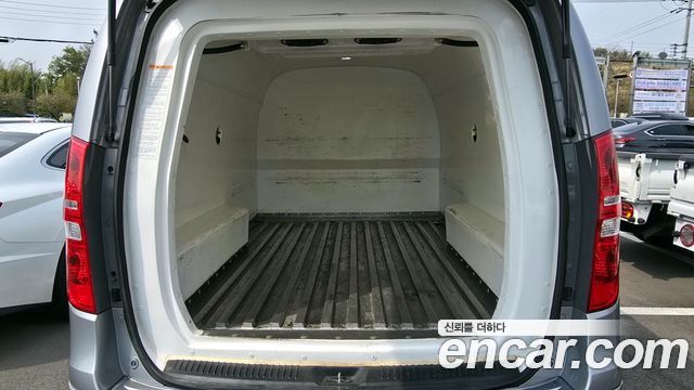 Hyundai Starex 2017 — photo 20