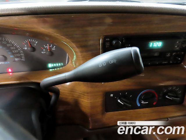 Dodge Ram Van 2002 — photo 13