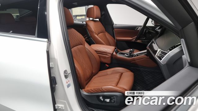 BMW X6 2023 — photo 10