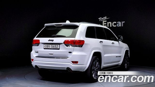 Jeep Cherokee 2018 — photo 2