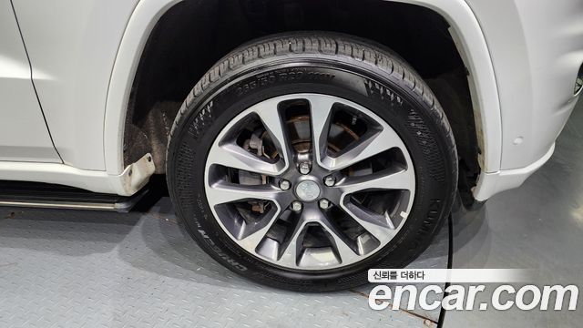 Jeep Cherokee 2018 — photo 5