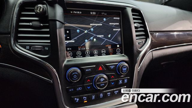 Jeep Cherokee 2018 — photo 14
