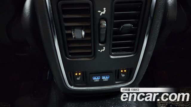 Jeep Cherokee 2018 — photo 19