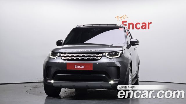 Land Rover Discovery 2019 — photo 3