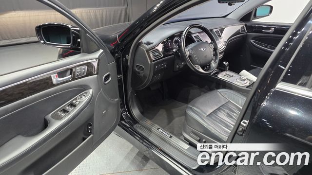 Hyundai Genesis 2012 — photo 11
