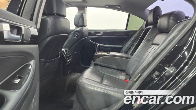 Hyundai Genesis 2012 — photo 12