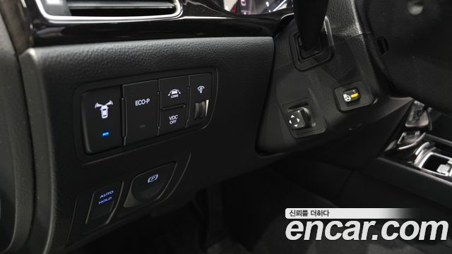 Hyundai Genesis 2012 — photo 16