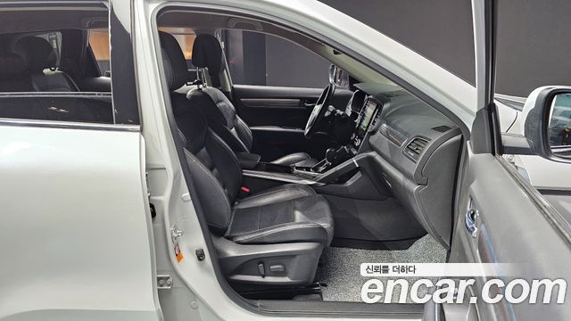 Renault Korea QM6 2017 — photo 10