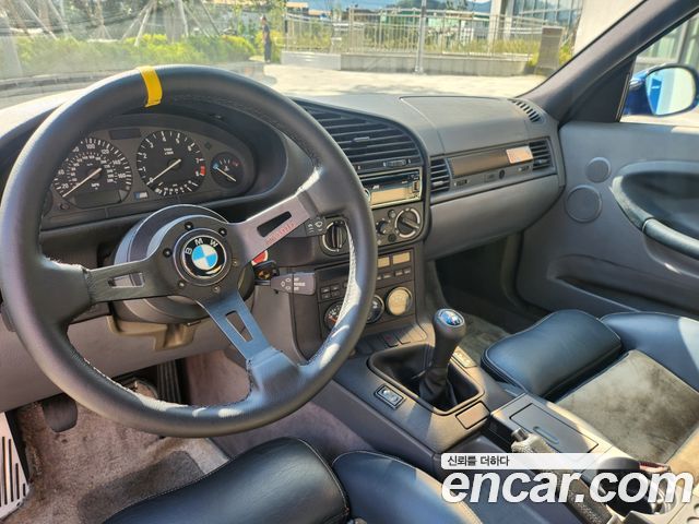 BMW M3 1995 — photo 9