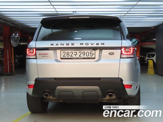 Land Rover Range Rover Sport 2016 — photo 3