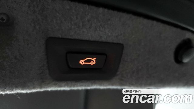 BMW 7-Series 2009 — photo 20