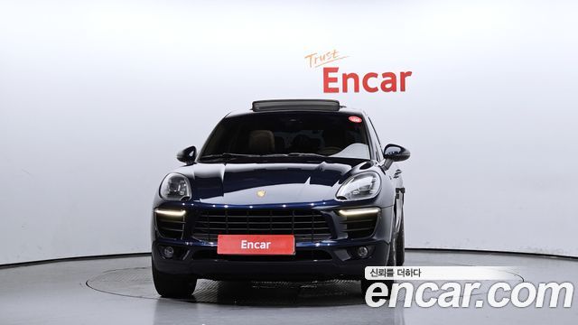 Porsche Macan 2017 — photo 3