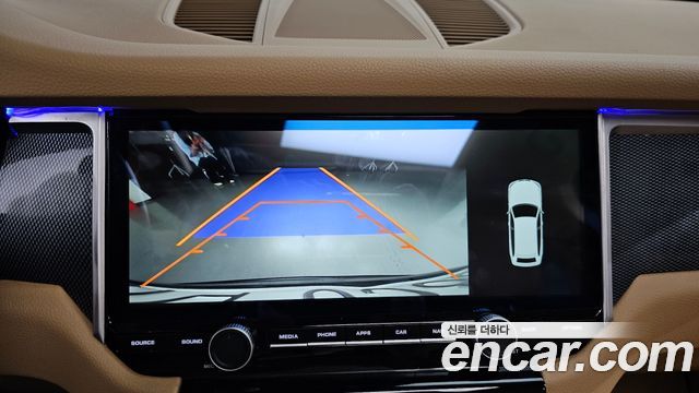 Porsche Macan 2017 — photo 15