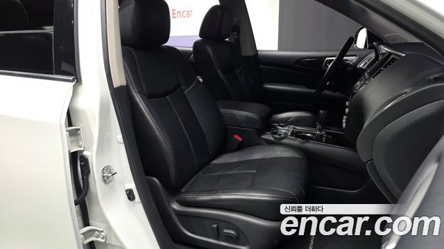 Nissan Pathfinder 2014 — photo 9