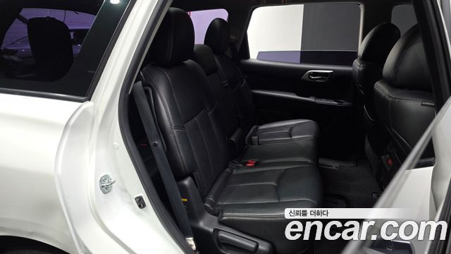 Nissan Pathfinder 2014 — photo 10