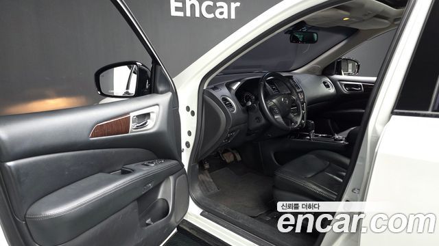 Nissan Pathfinder 2014 — photo 11