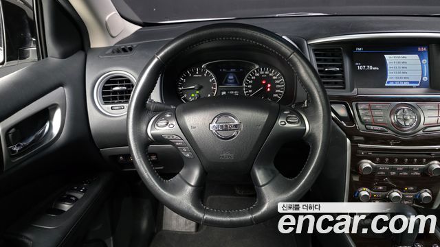 Nissan Pathfinder 2014 — photo 12