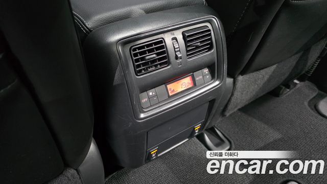 Nissan Pathfinder 2014 — photo 18