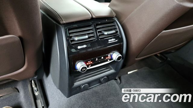 BMW Gran Turismo 2018 — photo 19