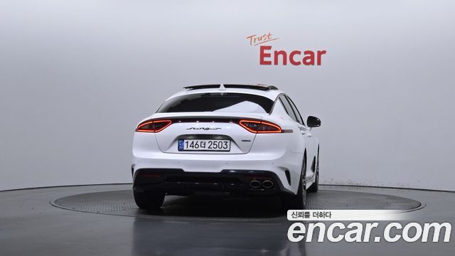 Kia Stinger 2018 — photo 4