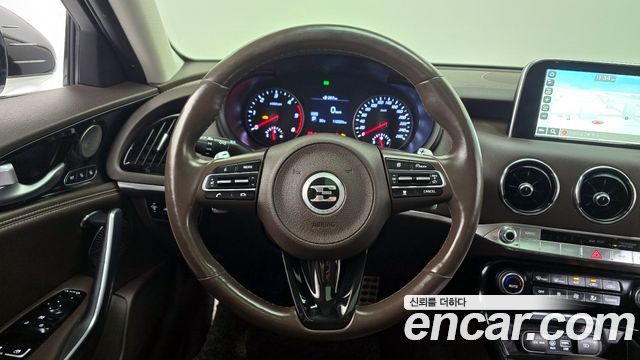 Kia Stinger 2018 — photo 14