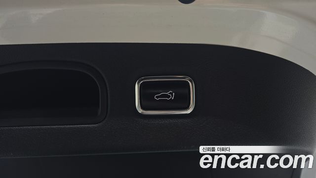 Kia Stinger 2018 — photo 20