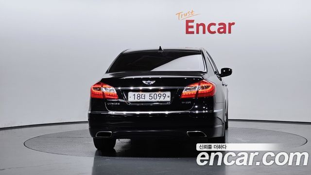 Hyundai Genesis 2013 — photo 4