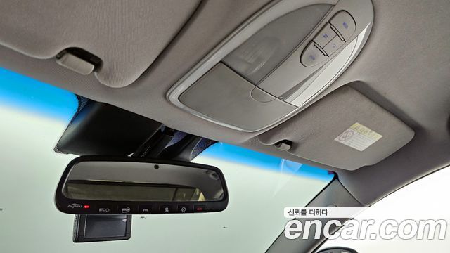 Hyundai Genesis 2013 — photo 19