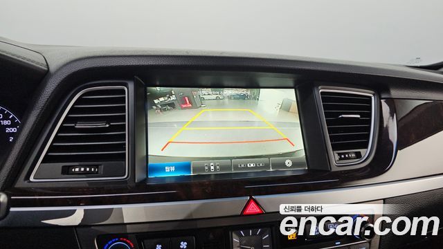 Hyundai Genesis 2016 — photo 18