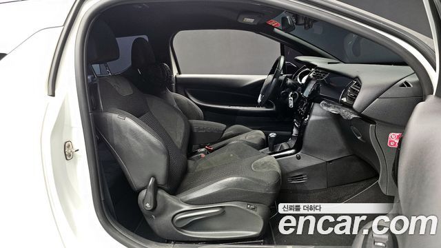 Citroën / DS DS3 2014 — photo 10