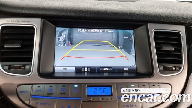 Hyundai Genesis 2013 — photo 16
