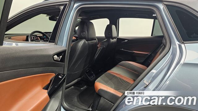 Volkswagen ID.4 2022 — photo 12