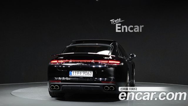 Porsche Panamera 2021 — photo 4