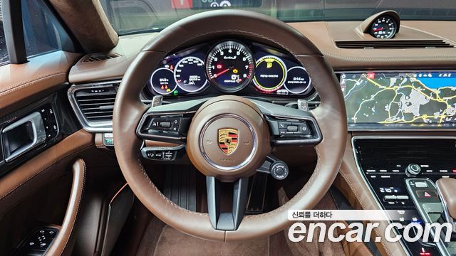 Porsche Panamera 2021 — photo 13