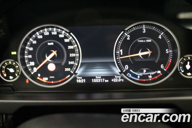 BMW X6 2016 — photo 8